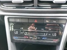 2024-volkswagen-t-roc-10-tsi-life-110ps-small-13