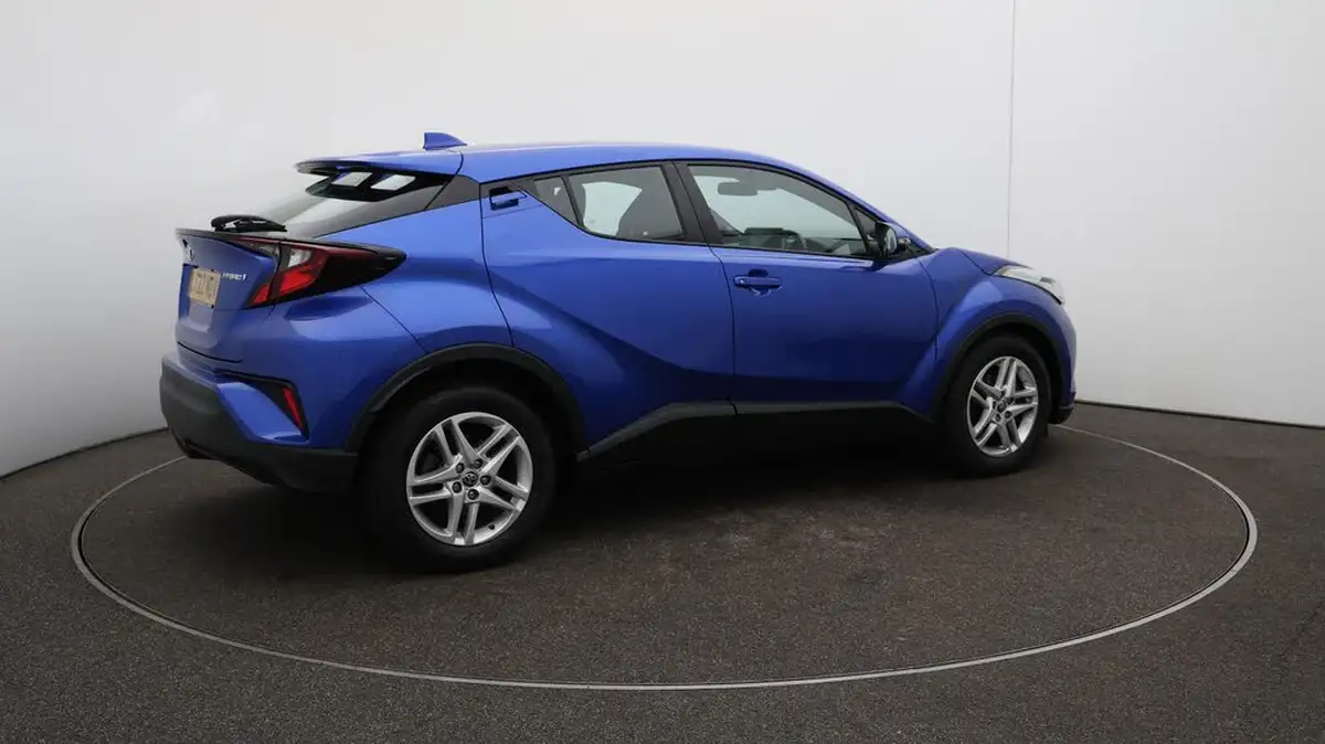 2022-toyota-c-hr-18-vvt-i-icon-big-51
