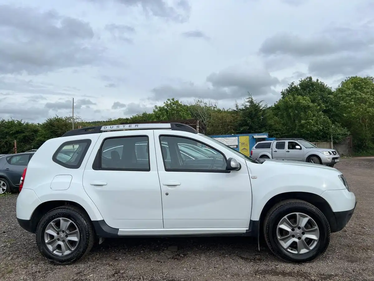 2016-dacia-duster-12-tce-laureate-big-4