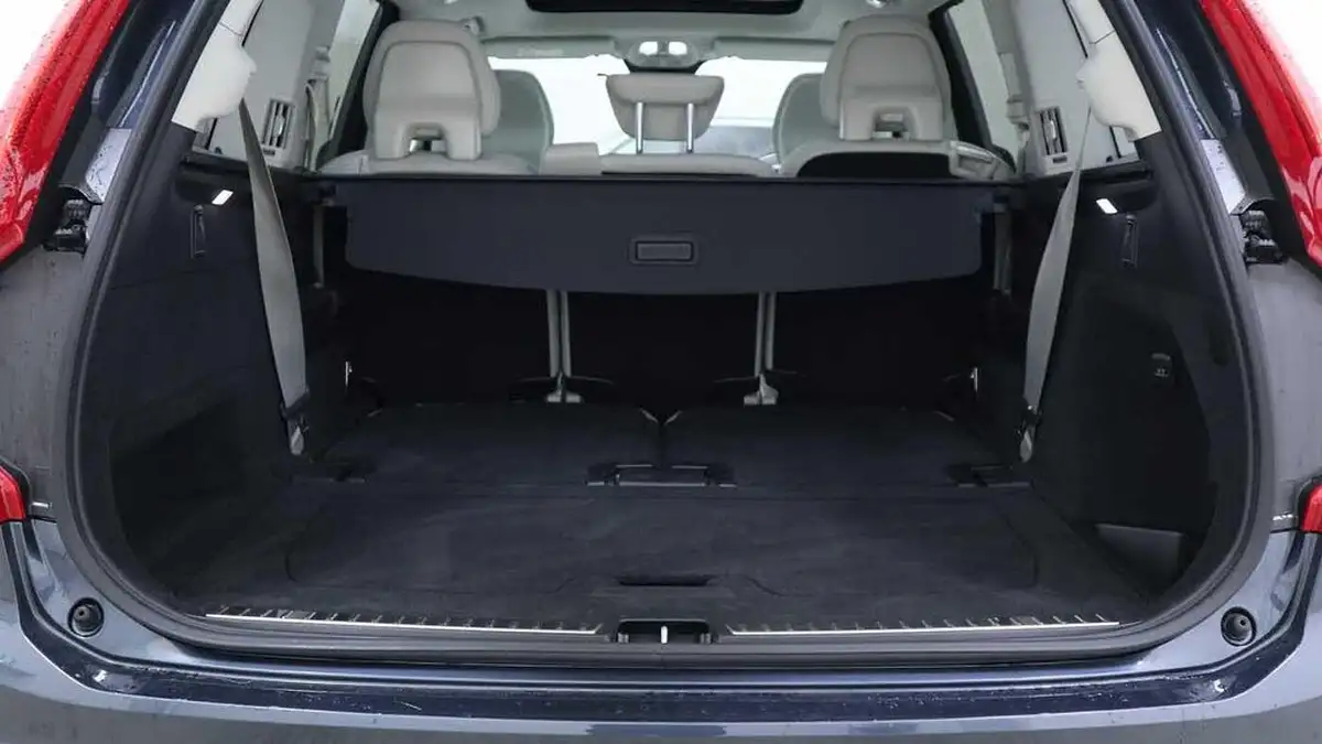 2024-volvo-xc90-20-b5-plus-big-4