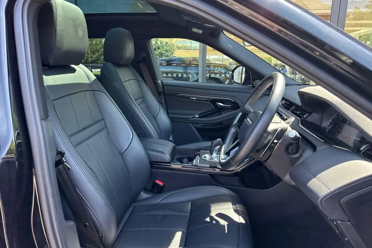 2022-land-rover-range-rover-evoque-20-d200-r-dynamic-hse-big-38