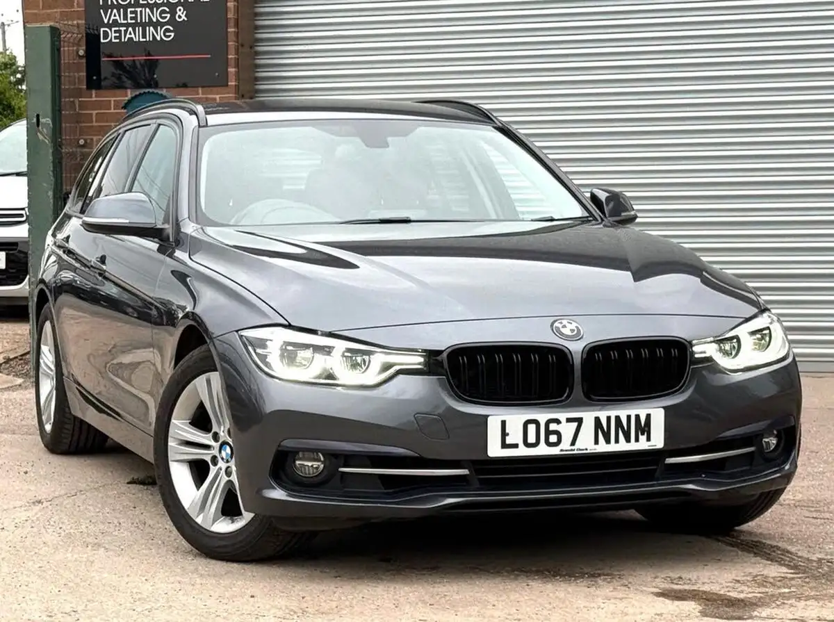 2017-bmw-3-series-15-318i-sport-touring-5d-auto-big-0