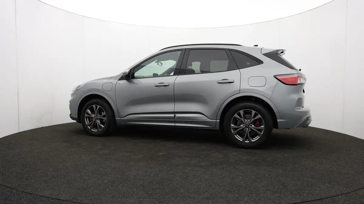 2022-ford-kuga-big-73