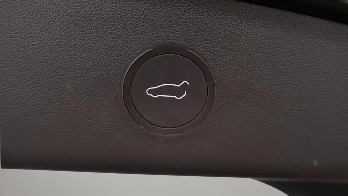 2021-tesla-model-3-e-standard-plus-big-21