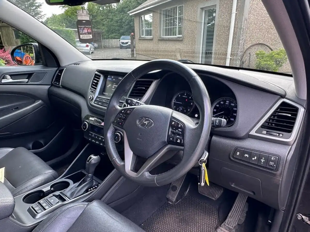 2018-hyundai-tucson-17crdi-blue-drive-premium-141ps-dct-big-7