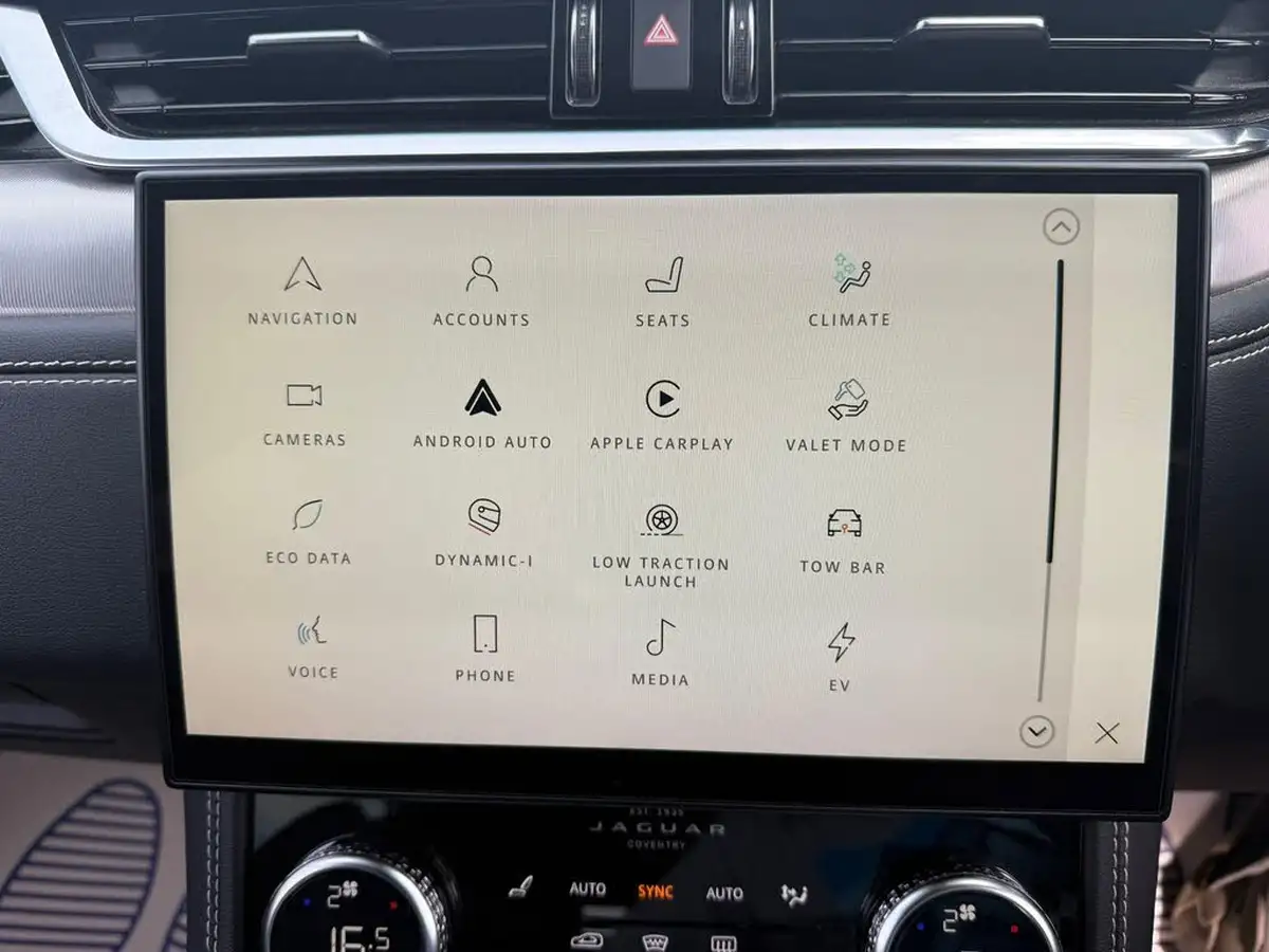 2022-jaguar-f-pace-20-p400e-r-dynamic-s-big-29