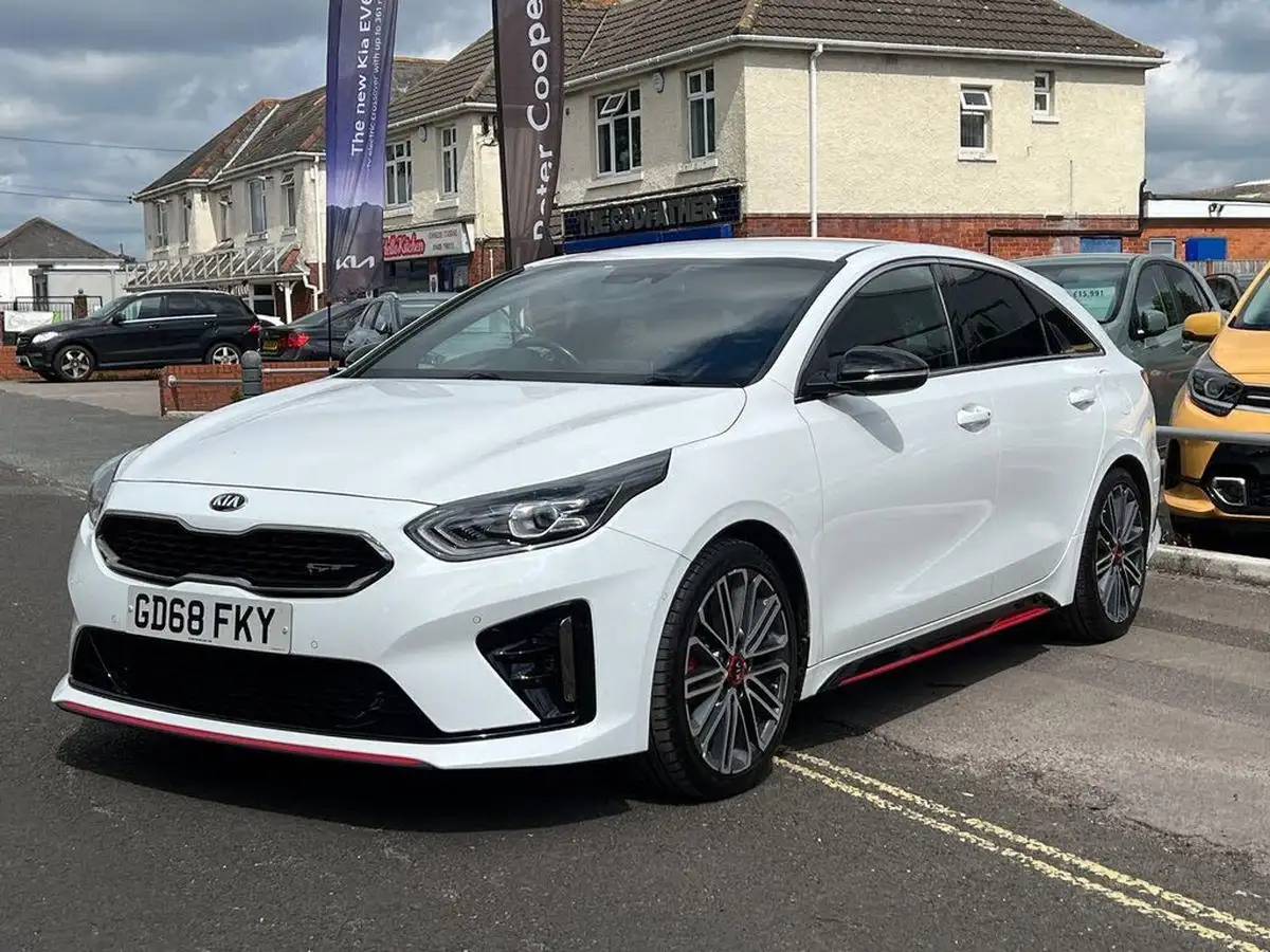 2019-kia-pro-ceed-16-t-gdi-gt-isg-station-wagon-5d-dct-big-22