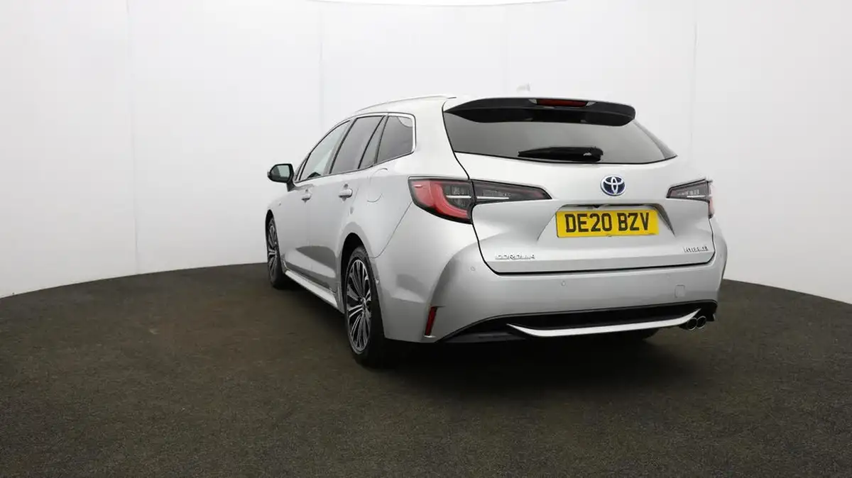2020-toyota-corolla-20-vvt-i-excel-spare-wheel-touring-sports-big-9