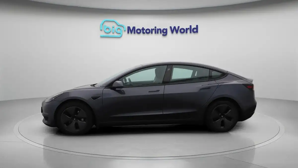 2021-tesla-model-3-e-long-range-awd-big-4