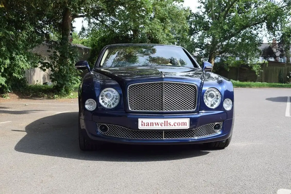 2011-bentley-mulsanne-675-big-1