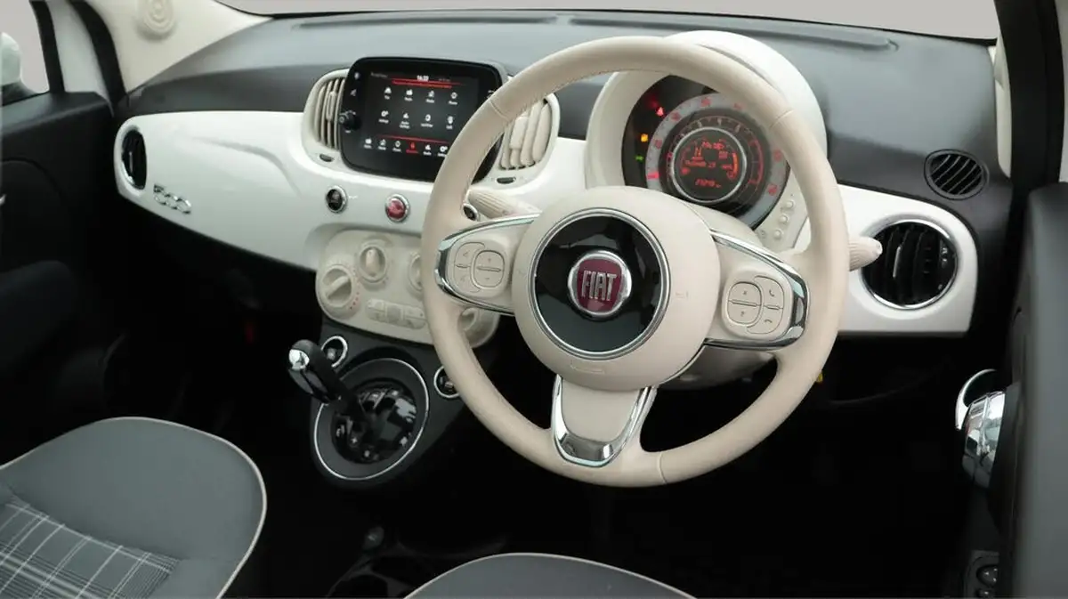 2020-fiat-500-12-lounge-dualogic-big-9
