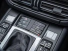 2020-porsche-macan-29-v6-turbo-small-32