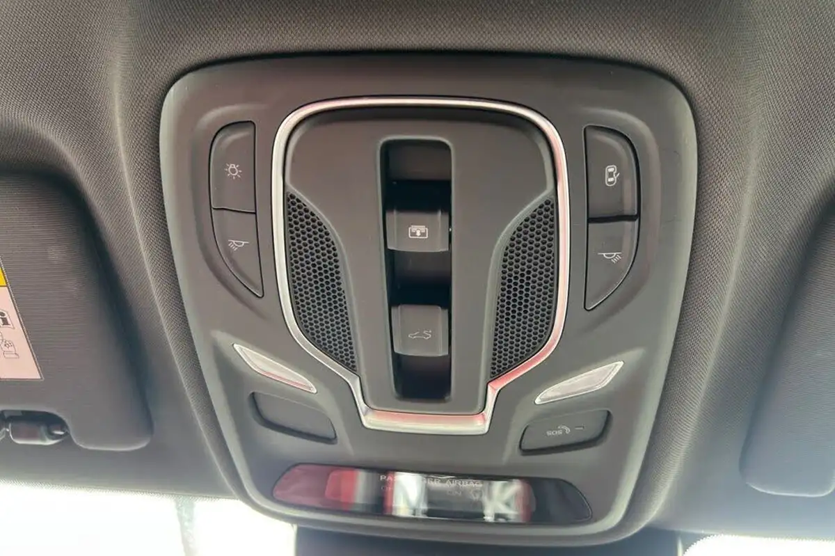 2022-mg-hs-15t-gdi-exclusive-258ps-plug-in-hybrid-auto-big-42