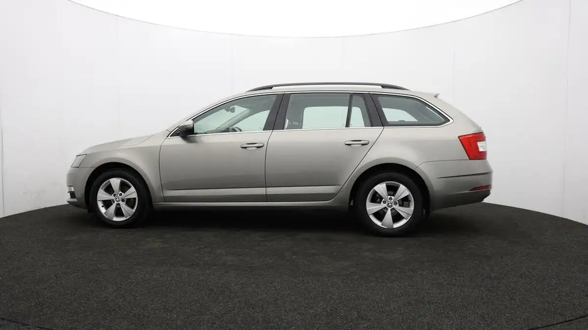 2019-skoda-octavia-10-tsi-se-technology-estate-big-74