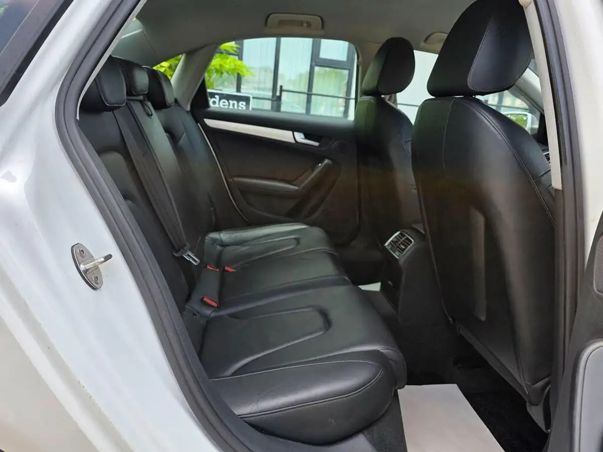 2012-audi-a4-20td-se-technik-136ps-big-13