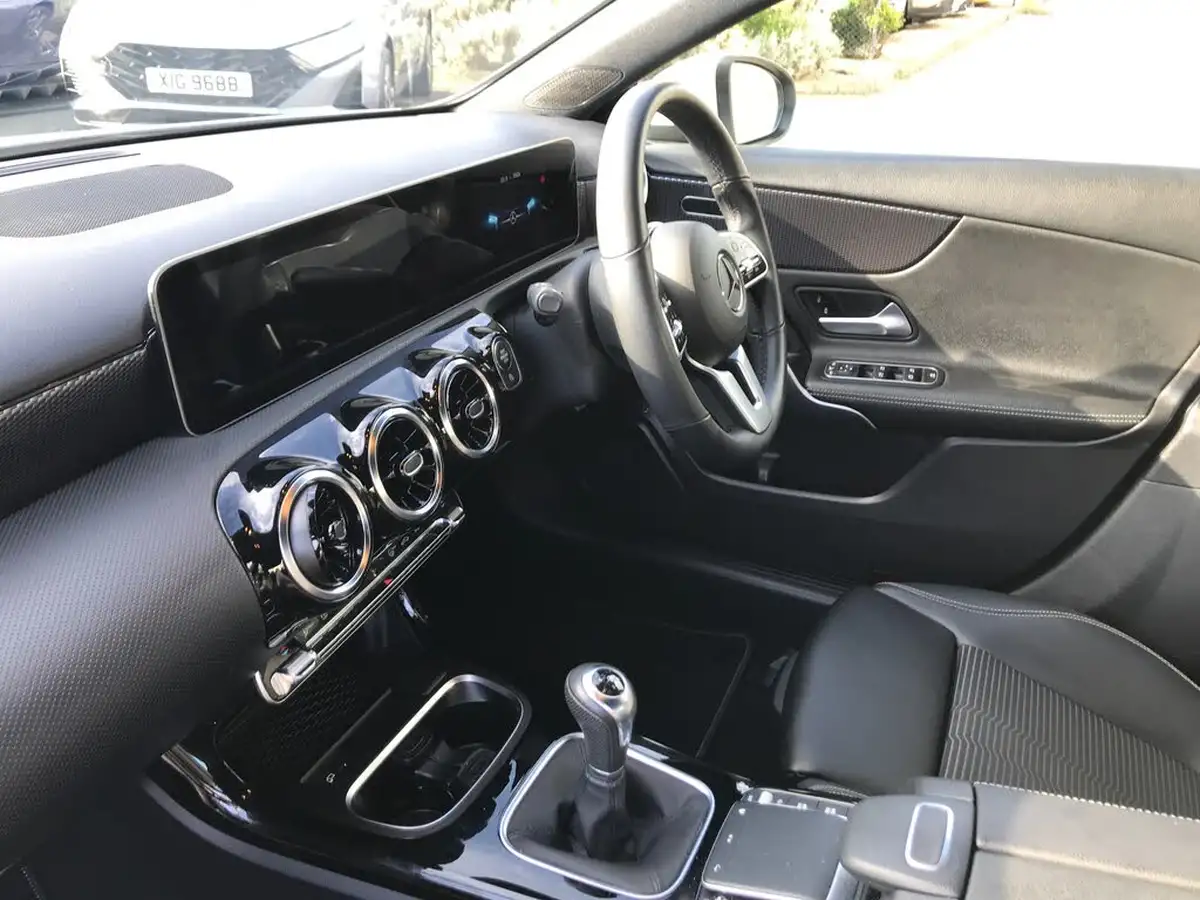 2020-mercedes-benz-a-class-13-a200-sport-executive-hatchback-5d-big-4