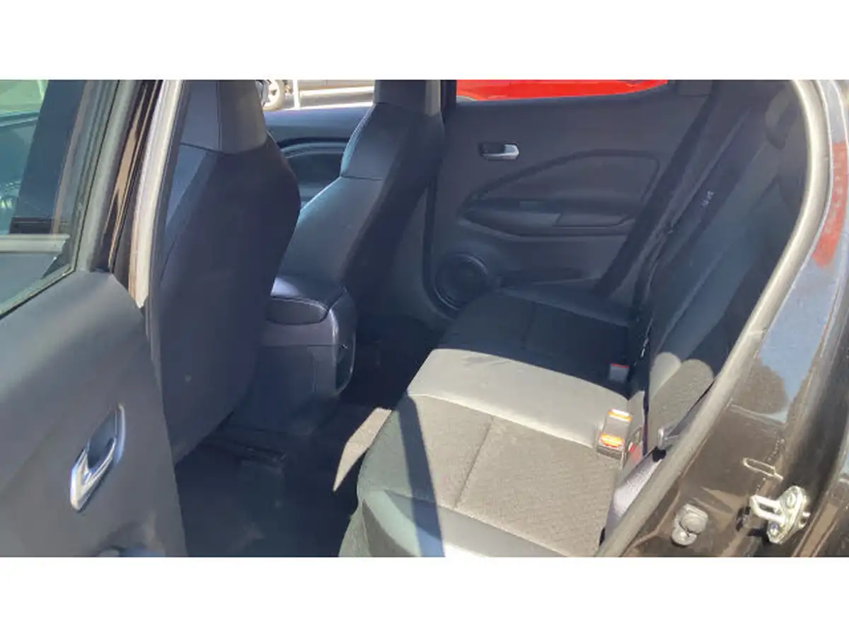 2023-nissan-juke-10-dig-t-n-connecta-big-15