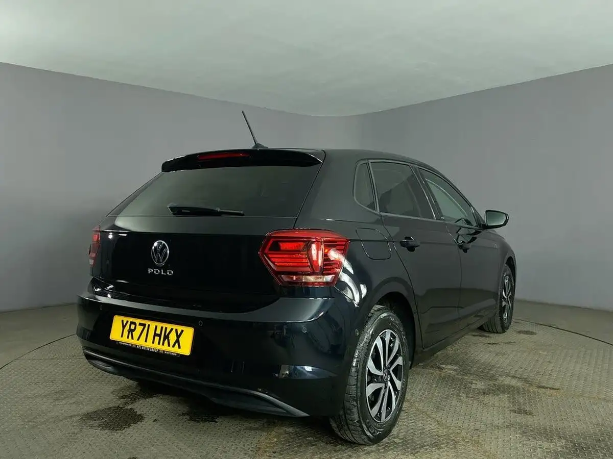 2021-volkswagen-polo-10-tsi-active-big-7