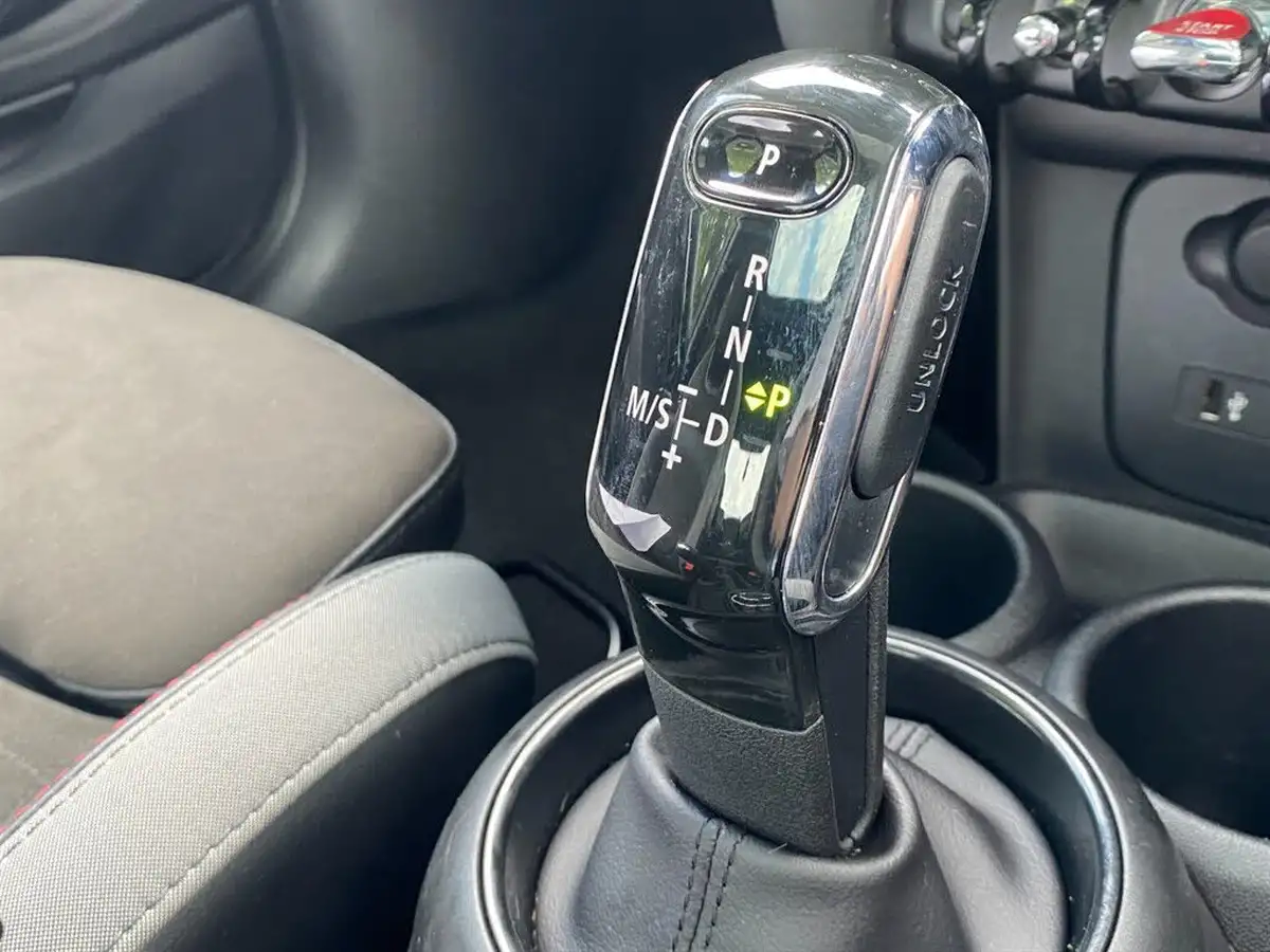 2021-mini-cooper-20-cooper-s-sport-hatchback-3d-auto-big-24