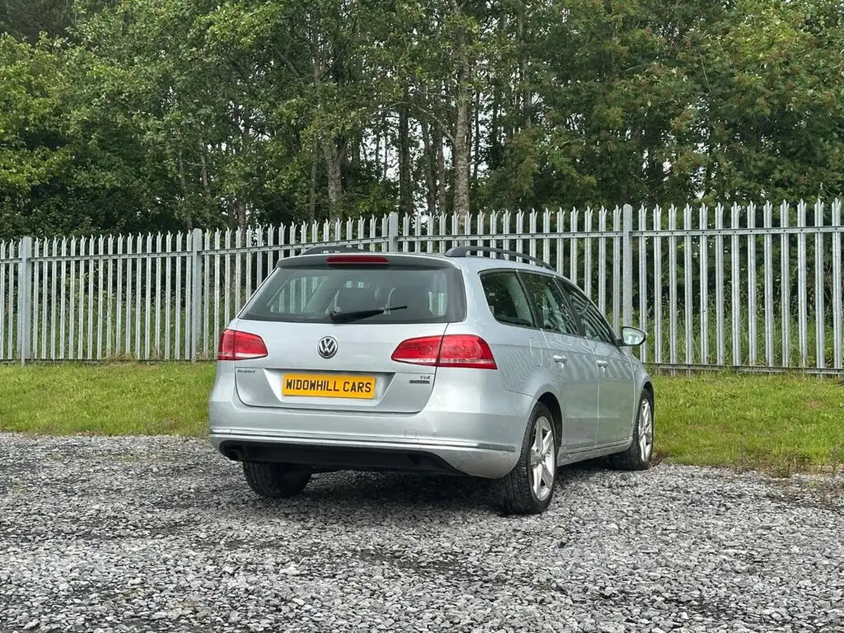 2012-volkswagen-passat-16td-se-estate-5d-big-5