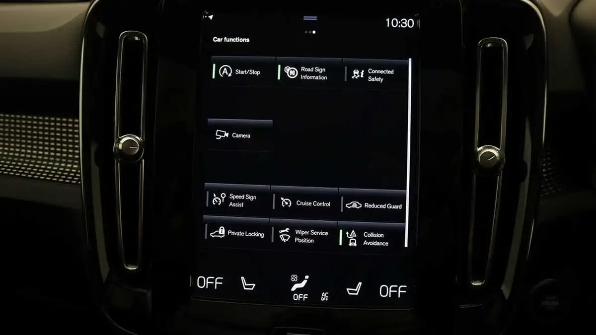 2022-volvo-xc40-15-t3-r-design-auto-big-66