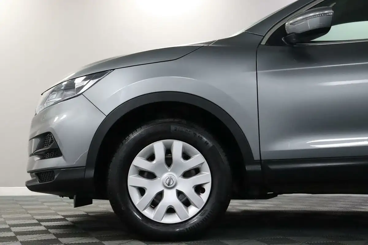 2018-nissan-qashqai-13-dig-t-visia-big-26