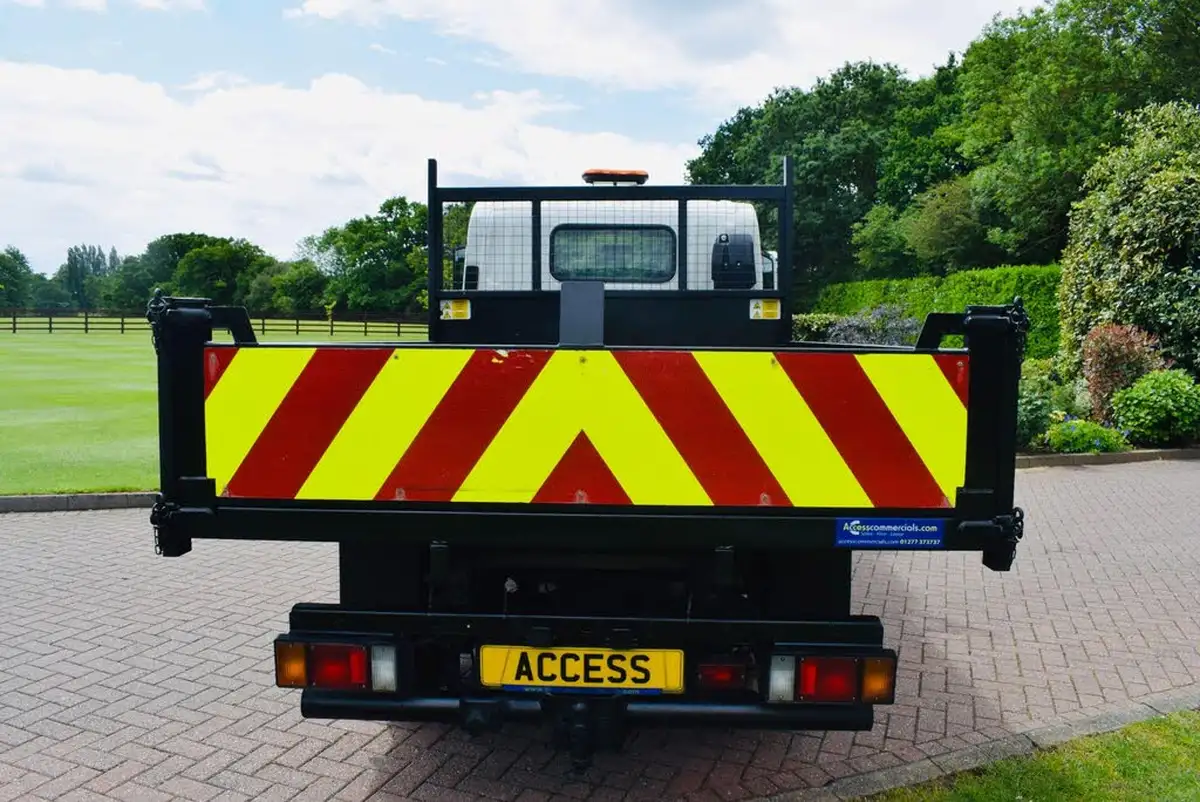 2022-isuzu-grafter-19td-n35125-tipper-big-3