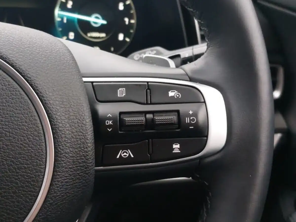 2024-kia-sportage-16-t-gdi-3-207bhp-hev-auto-big-14