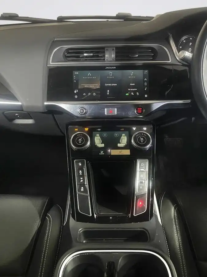2020-jaguar-i-pace-ev400-hse-big-24