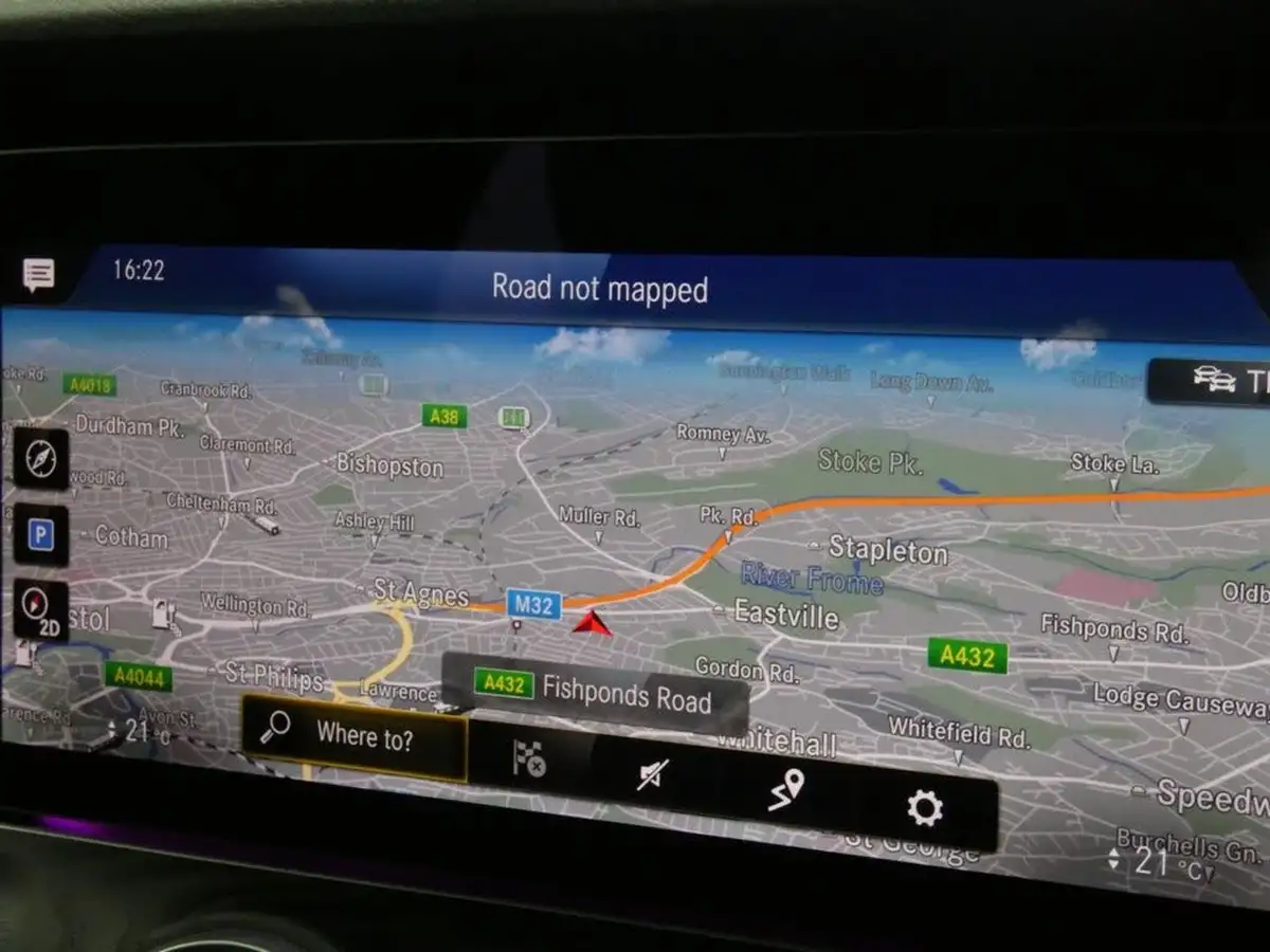 2021-mercedes-benz-e-class-20d-e300de-amg-line-eq-power-estate-5d-big-41