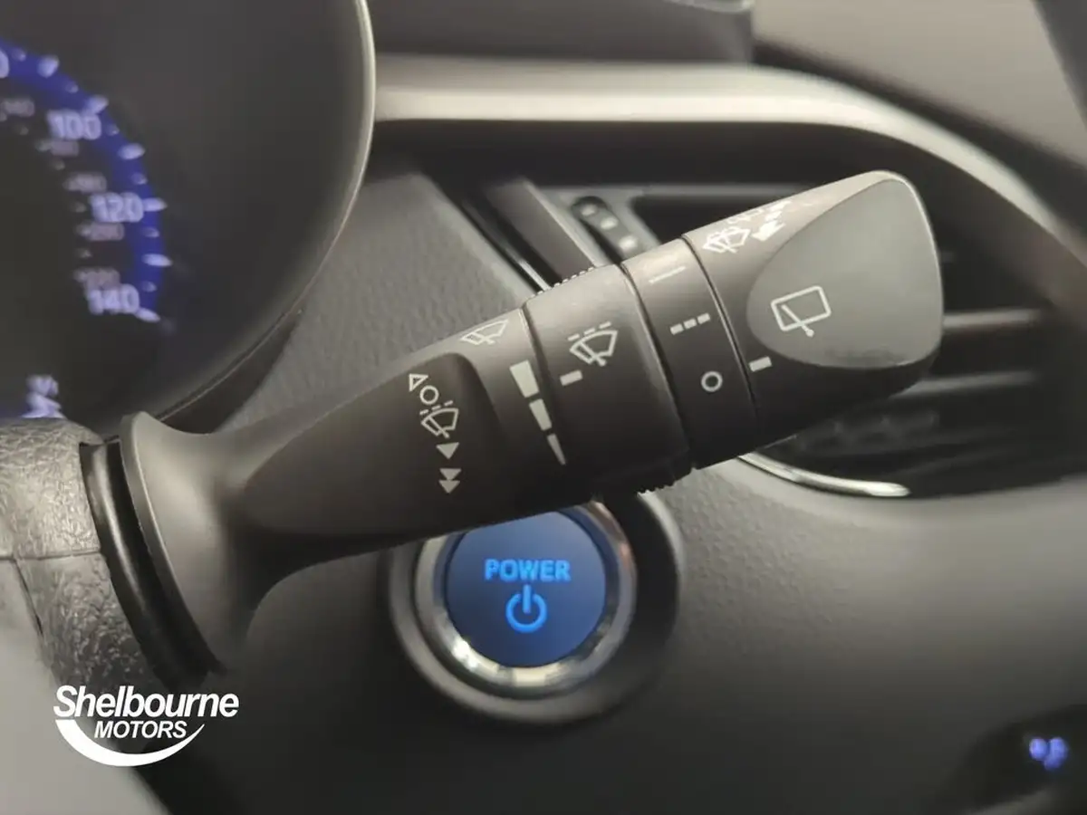 2021-toyota-c-hr-18-vvt-i-icon-big-24