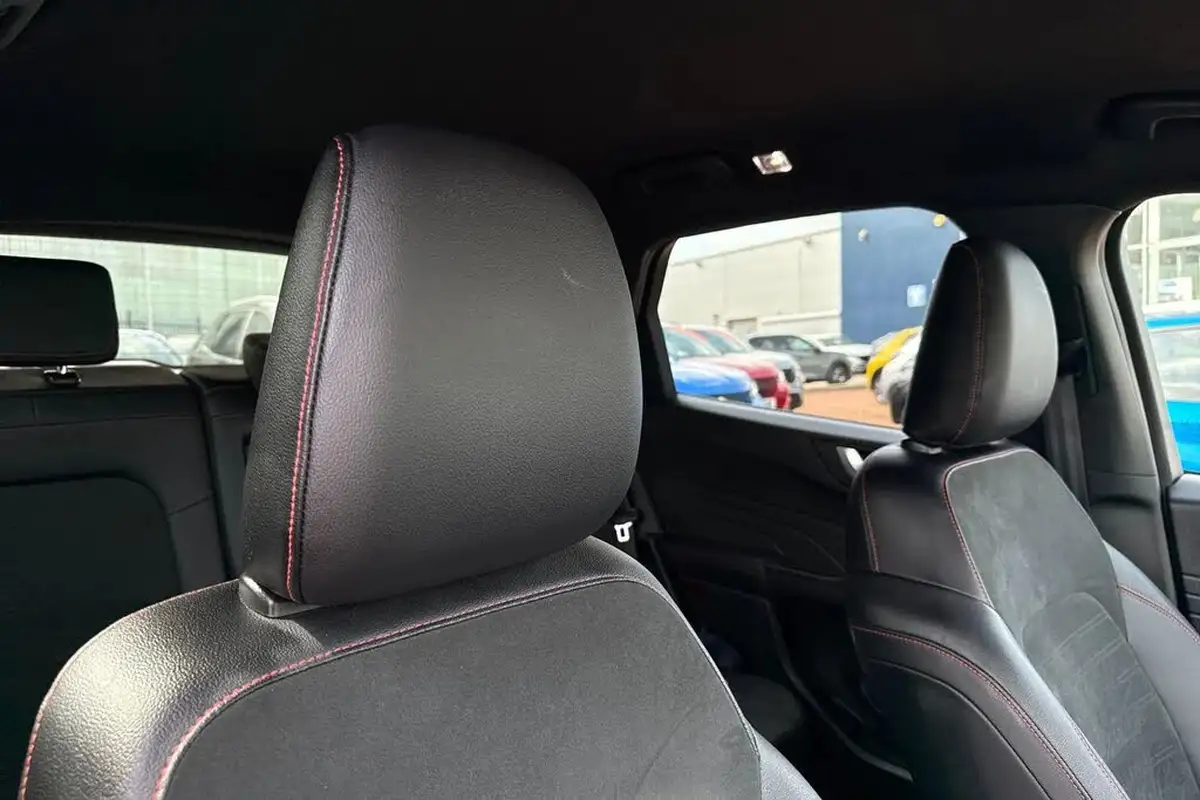 2021-ford-kuga-15t-st-line-edition-big-20