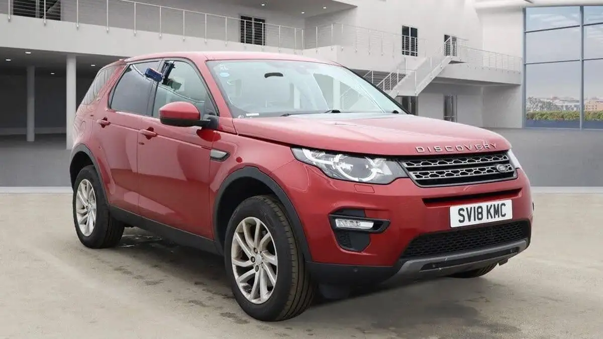 2018-land-rover-discovery-sport-20td4-se-tech-182ps-auto-big-0