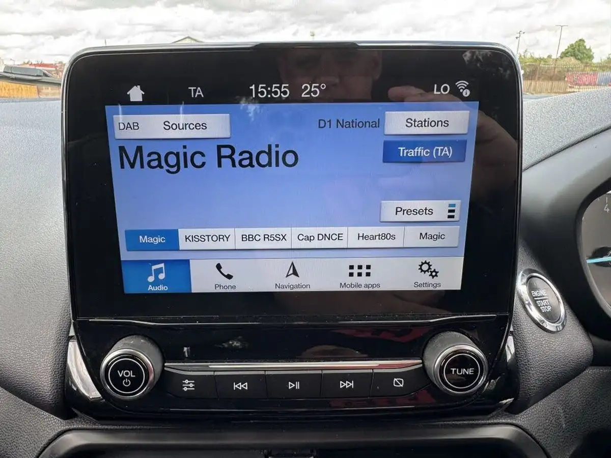 2018-ford-ecosport-10t-titanium-125ps-ss-big-62