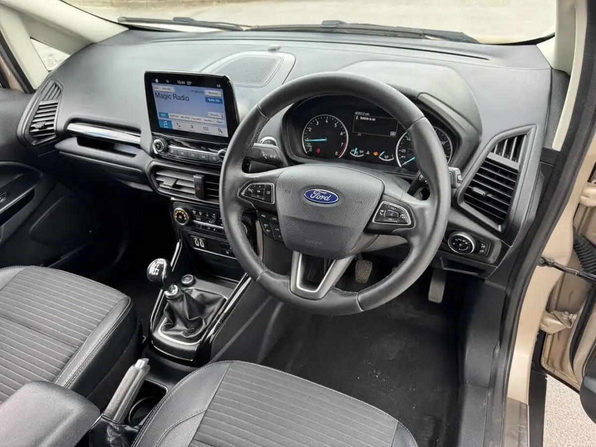 2018-ford-ecosport-10t-titanium-125ps-ss-big-10