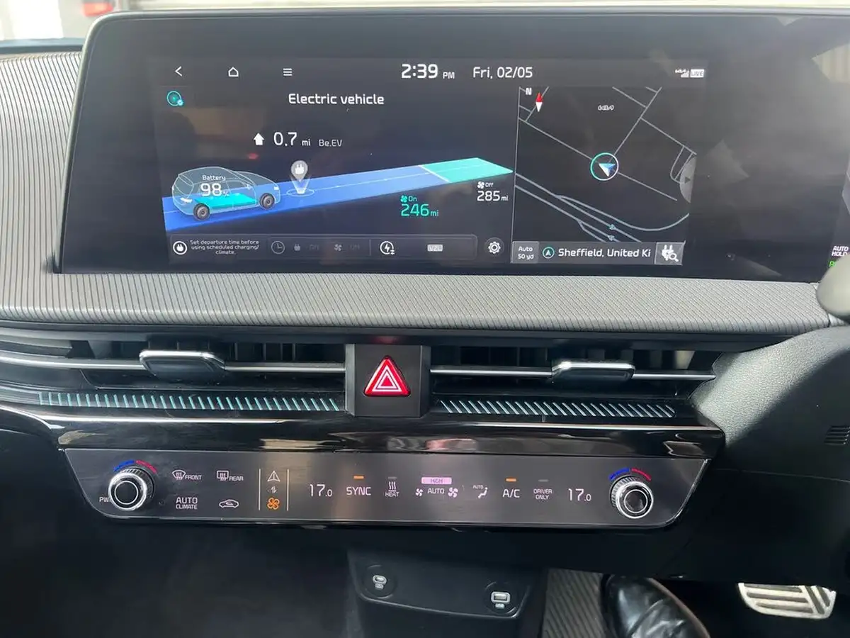 2022-kia-ev6-e-gt-line-s-320bhp-awd-heat-pump-big-28