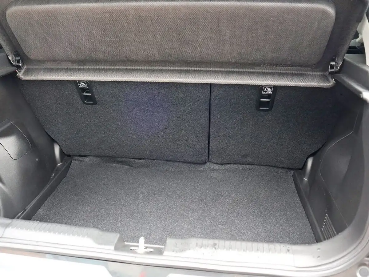2022-suzuki-swift-12-dualjet-sz-t-big-4