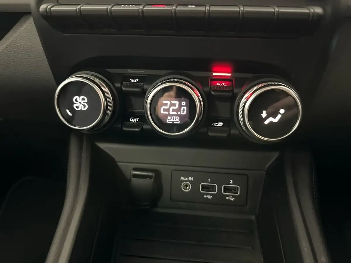 2022-renault-zoe-e-gt-line-big-21