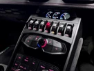 2015-lamborghini-huracan-small-35