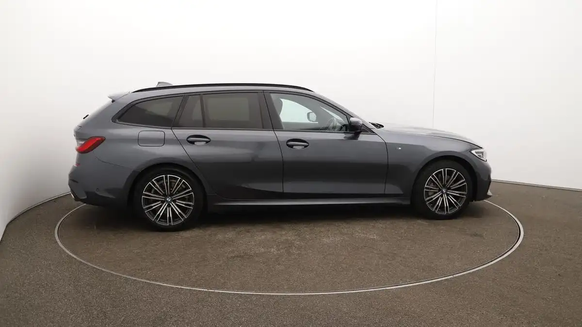 2021-bmw-3-series-20-330e-m-sport-touring-5d-big-51