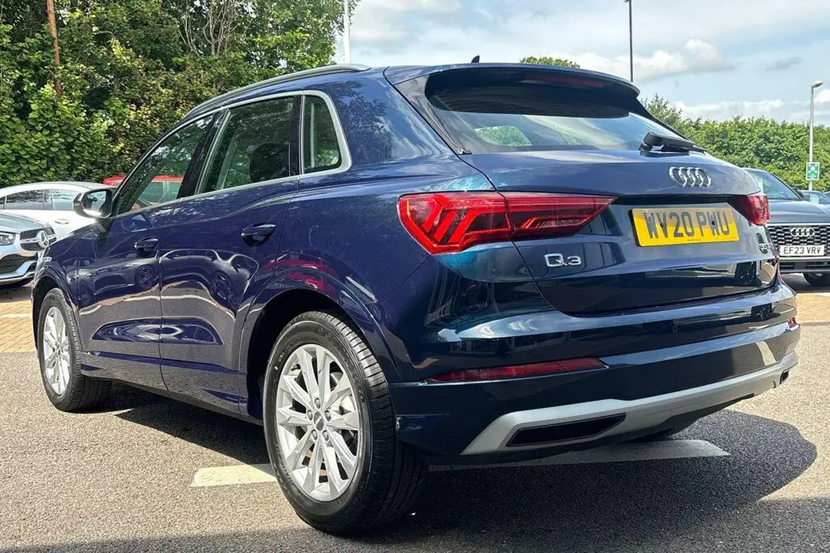 2020-audi-q3-15-35-tfsi-sport-cod-station-wagon-1498cc-big-7