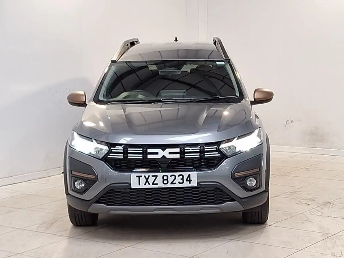 2024-dacia-jogger-16-tce-extreme-big-11