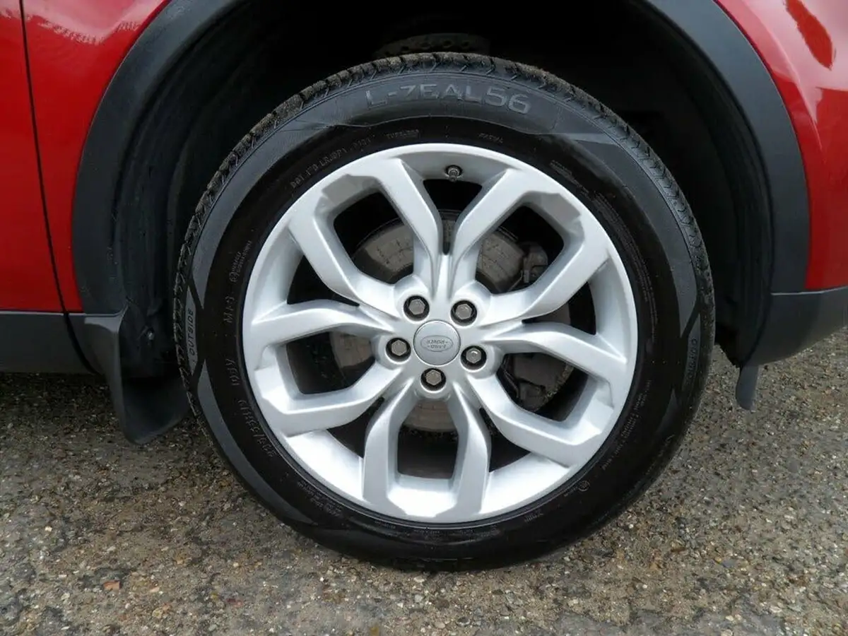 2018-land-rover-discovery-sport-20td4-hse-180ps-auto-big-45