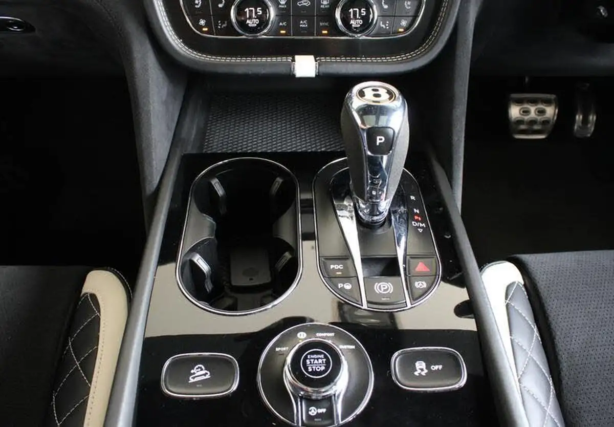 2019-bentley-bentayga-60-w12-speed-big-33