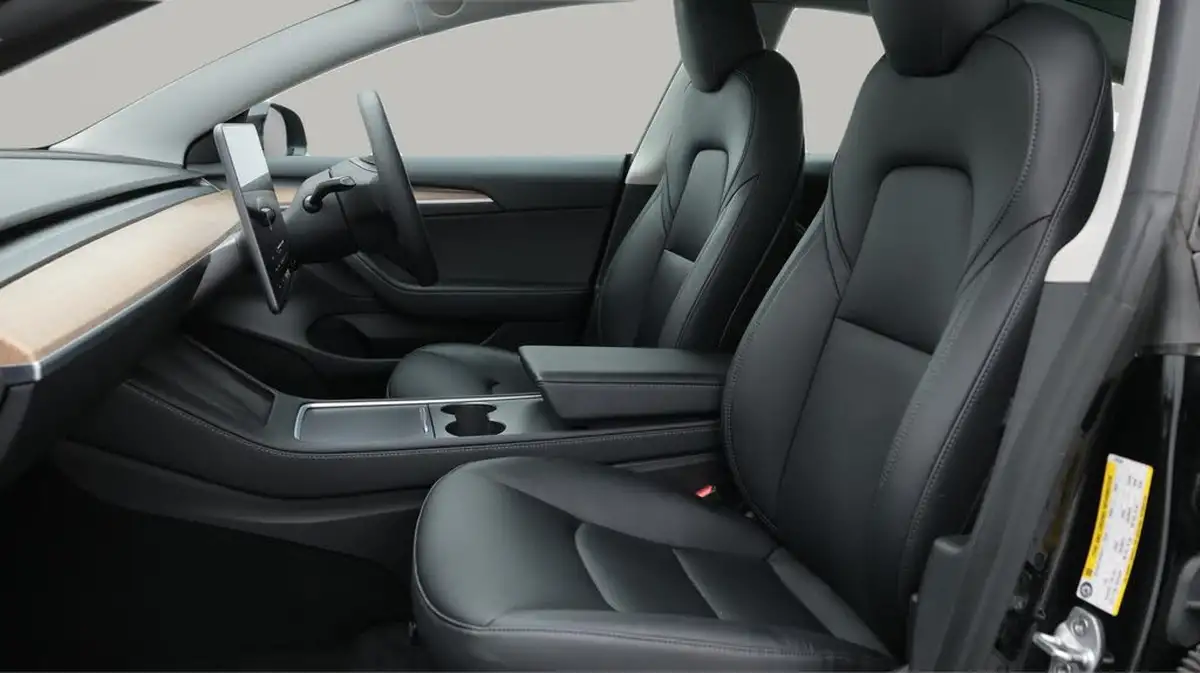 2022-tesla-model-3-e-long-range-big-14
