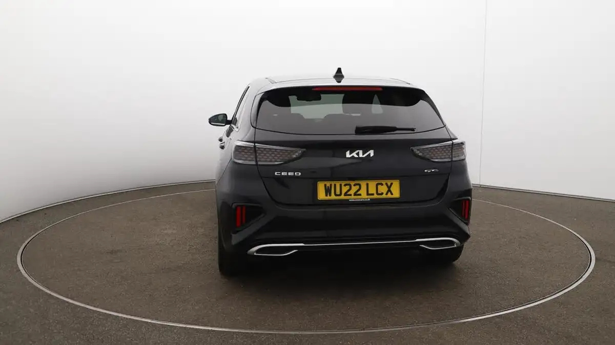 2022-kia-ceed-15-t-gdi-gt-line-big-59