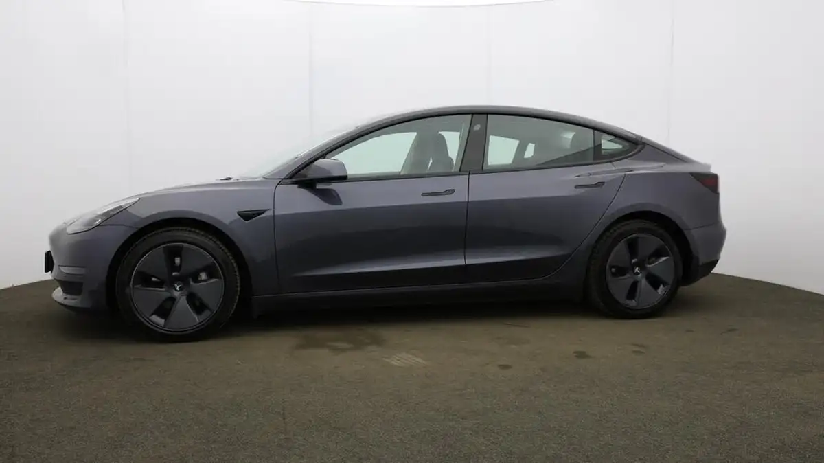 2021-tesla-model-3-e-long-range-4x4-big-35