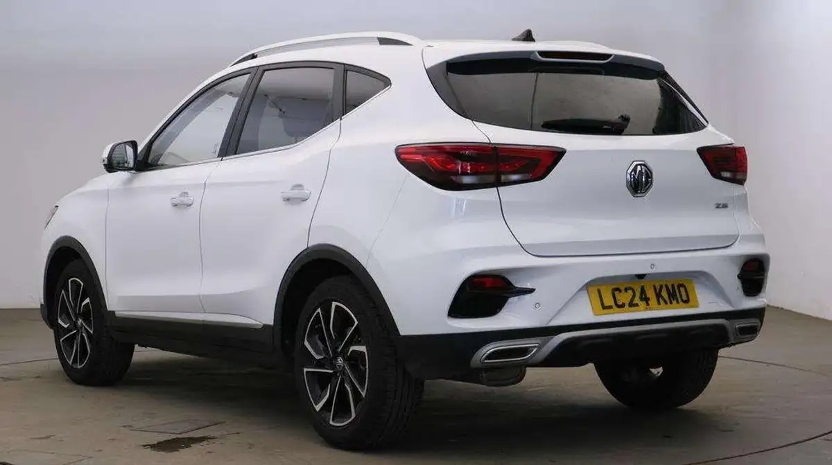2024-mg-zs-suv-10t-gdi-exclusive-auto-big-1