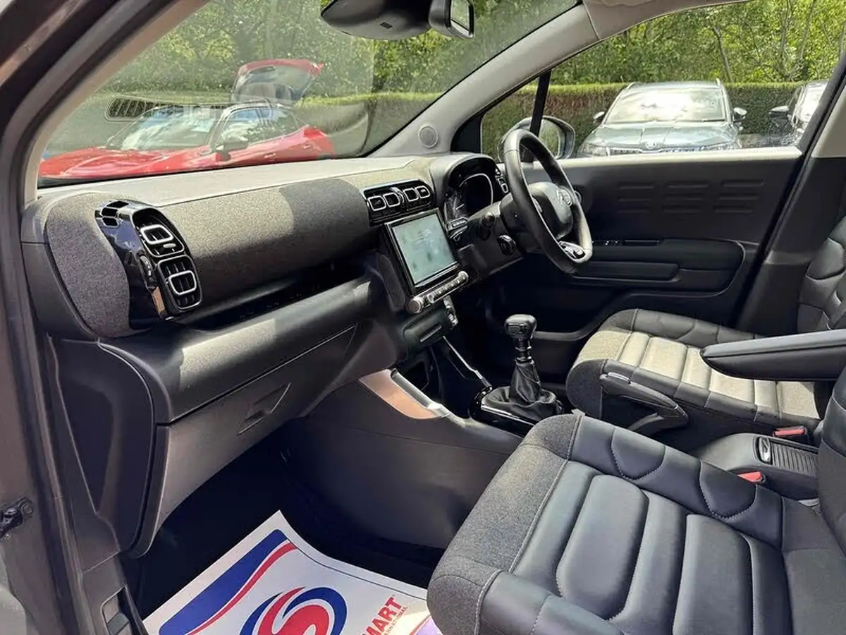 2022-citroen-c3-aircross-12-puretech-shine-plus-110ps-big-1