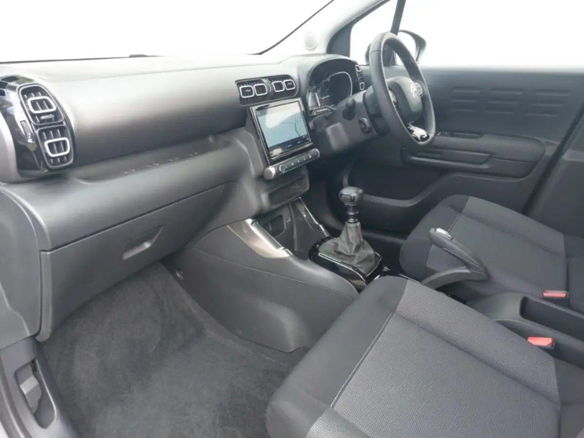 2023-citroen-c3-aircross-15bluehdi-shine-big-4